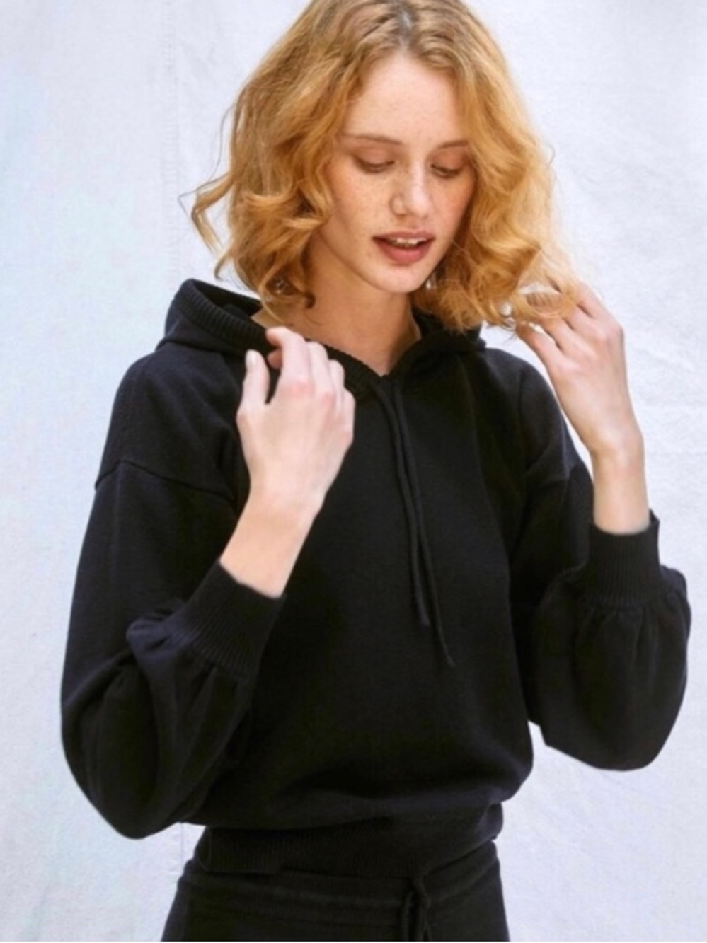 Christy Dawn The Salem Cashmere Blend Hoodie Sweater - Black - Size Small